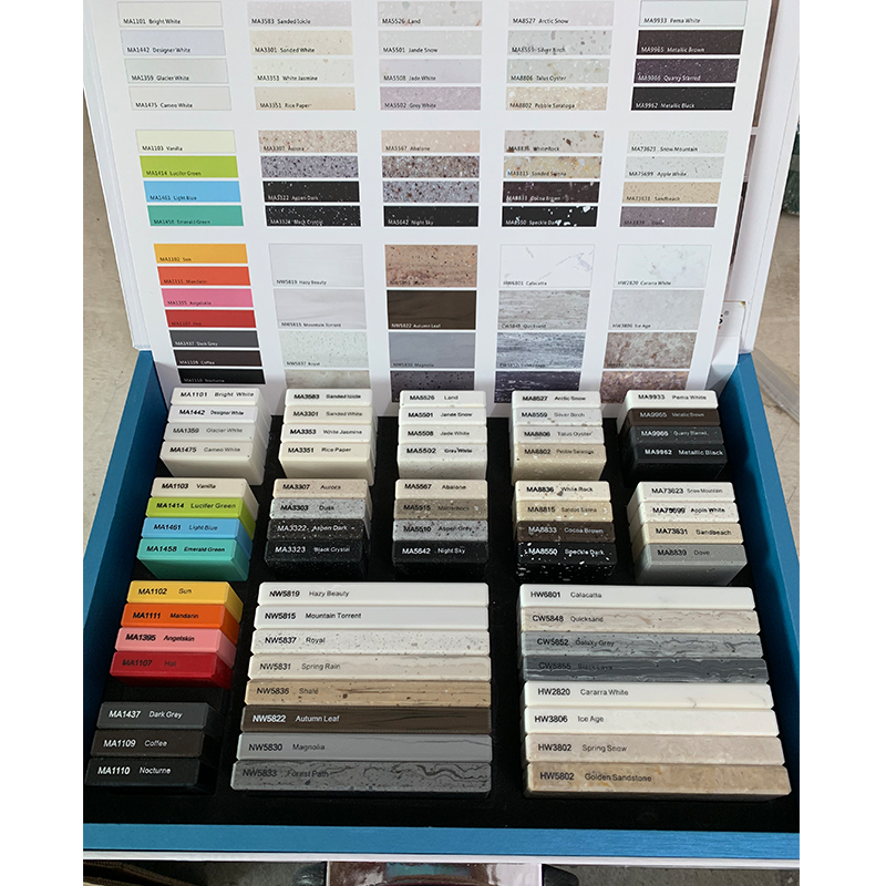 Marbre artificiel de dalles acryliques noires populaires de Calacatta pour le plan de travail de cuisine